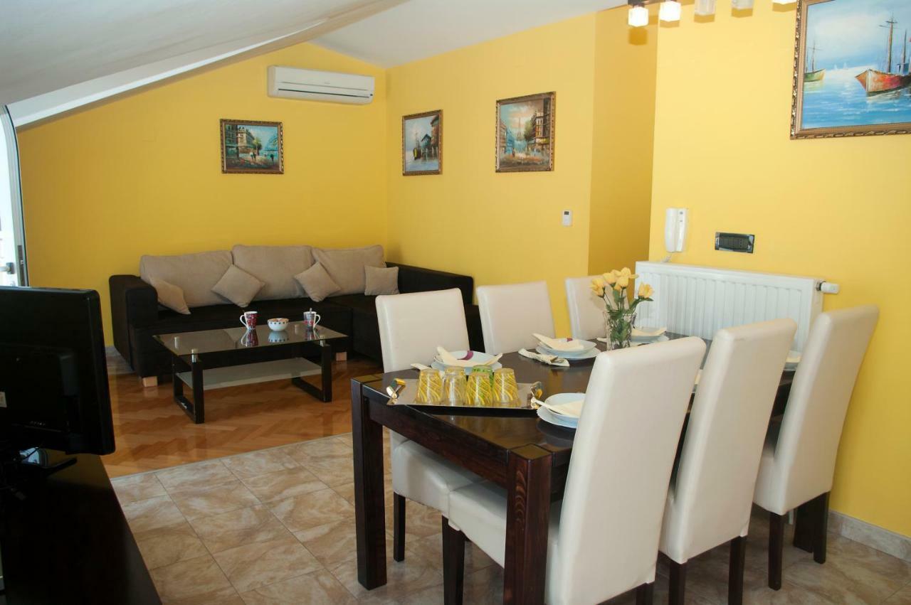 Beautiful Villa 6 Metres From Sea Grebaštica Zewnętrze zdjęcie