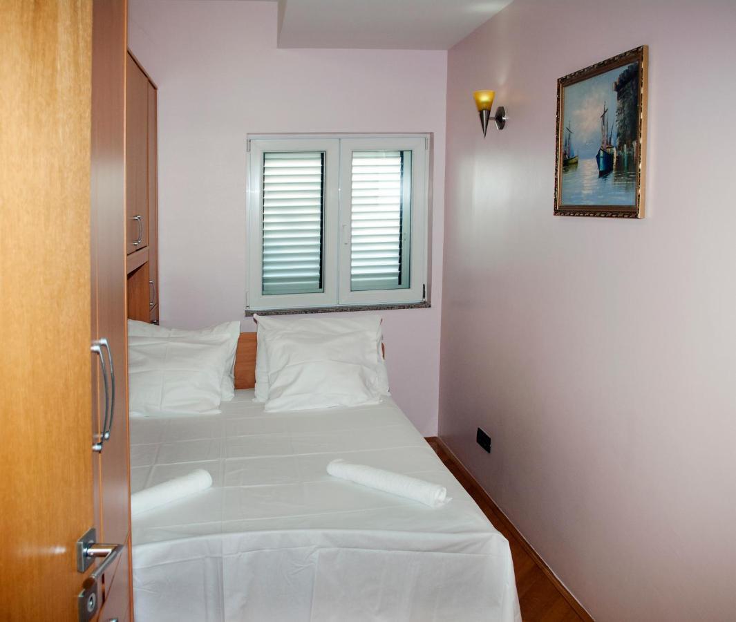 Beautiful Villa 6 Metres From Sea Grebaštica Zewnętrze zdjęcie